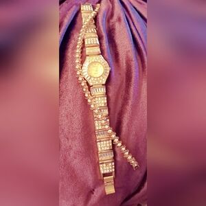 Elegant Watch& Bracelet